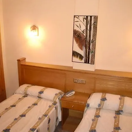 Agur Hotel