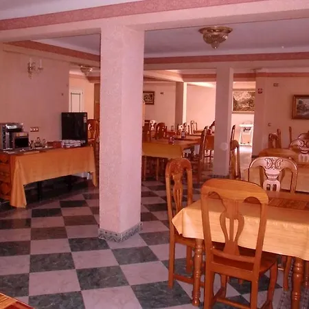 Agur Otel 2*