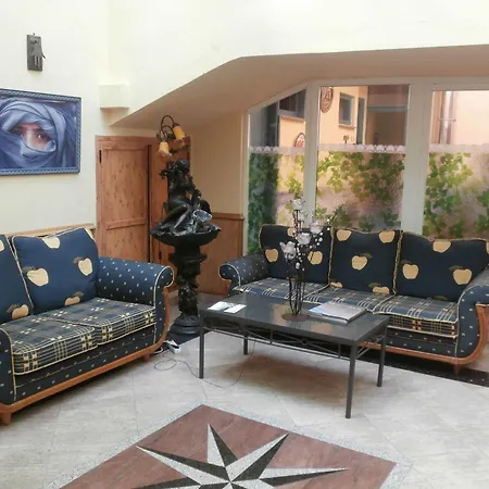 Hotel Agur 2*