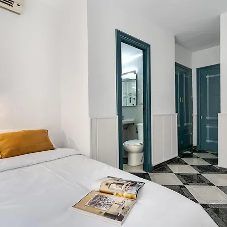 Agur Hotel