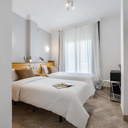 Agur 2* Fuengirola