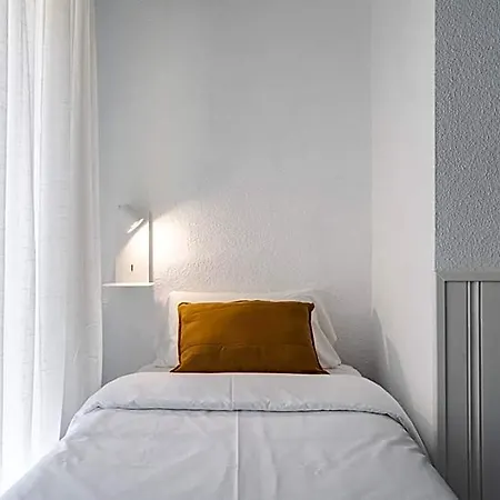 Hotel Agur 2*